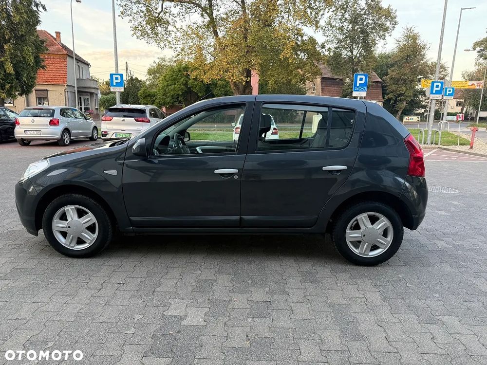 Dacia Sandero 1.6 MPI Laureate - 3