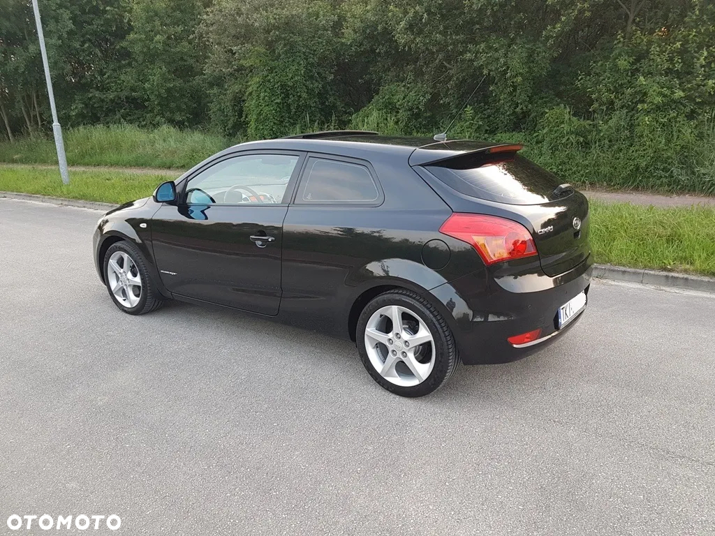 Kia ProCeed Pro_cee'd 2.0 Optimum + - 19