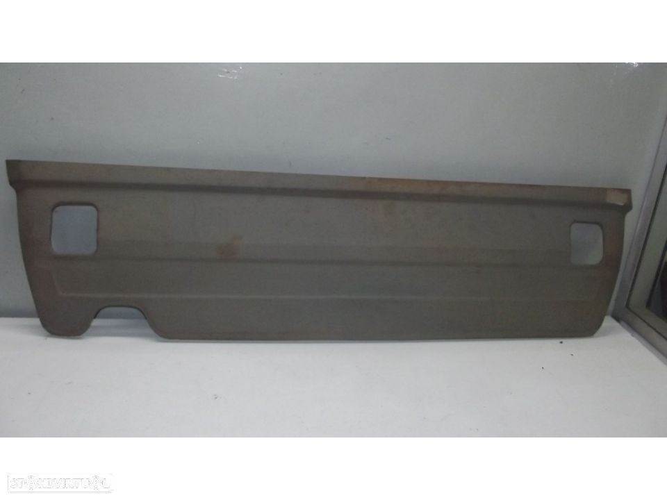 Fiat 127 traseira nova - 1