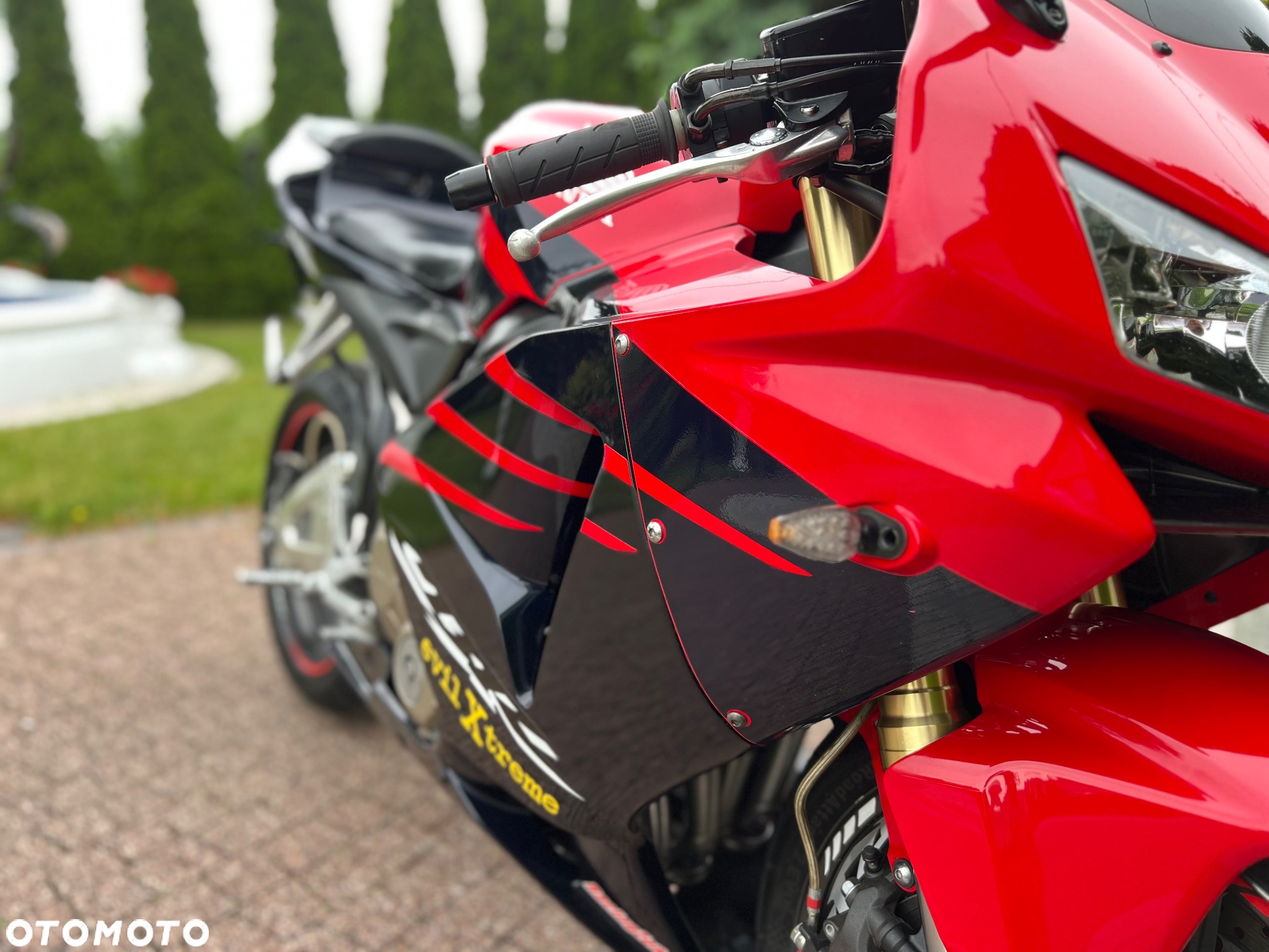 Honda CBR - 4