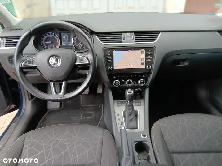Skoda Octavia 2.0 TDI DSG Clever - 11