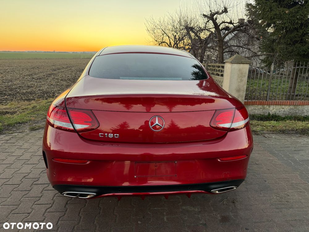 Mercedes-Benz Klasa C 180 BlueEFFICIENCY 7G-TRONIC Edition 1 - 12