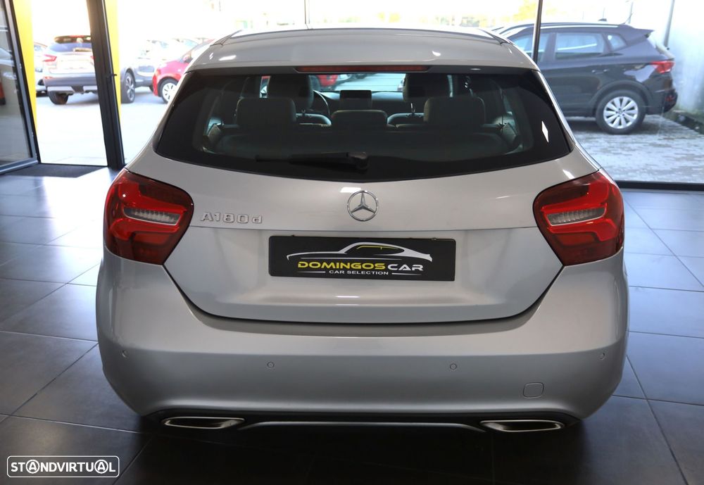 Mercedes-Benz A 180 d Urban - 7