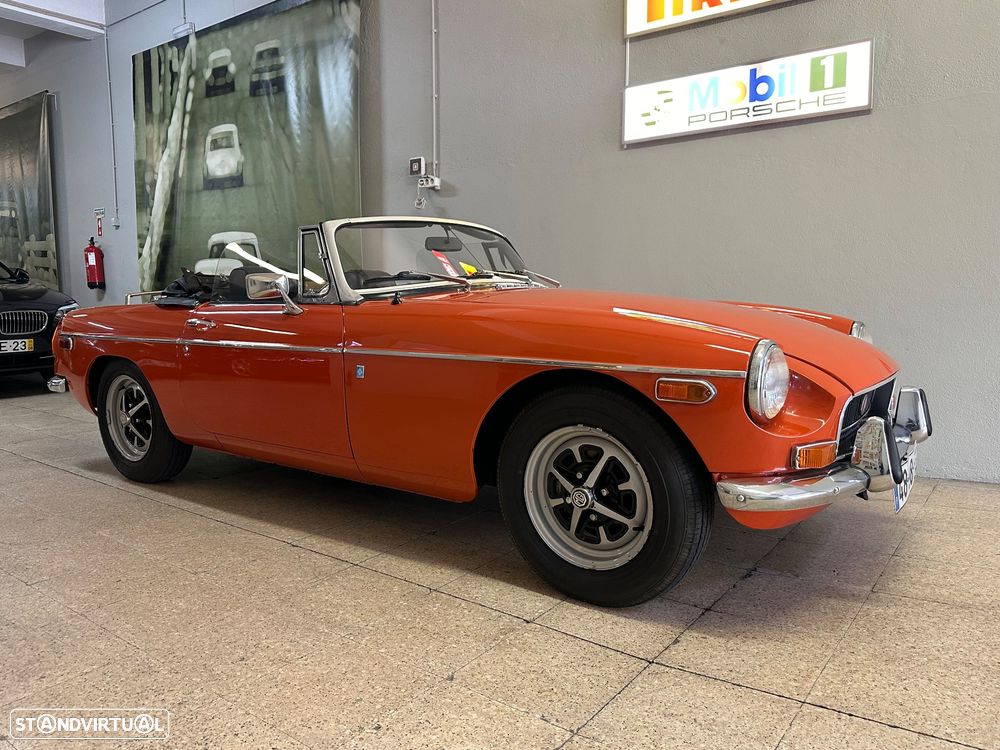 MG MGB - 2