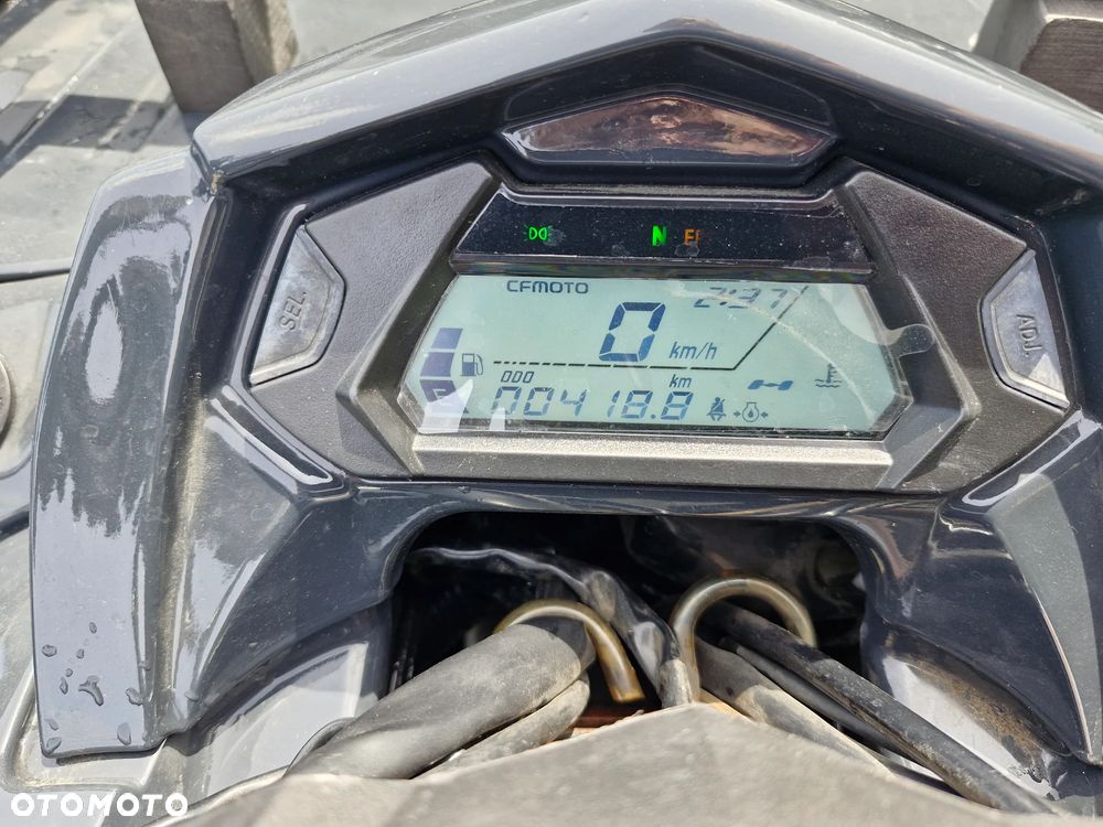 CFMoto CForce - 9