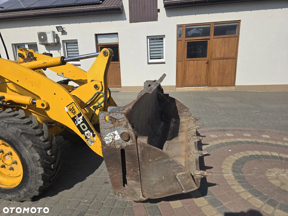 JCB 408 - 6