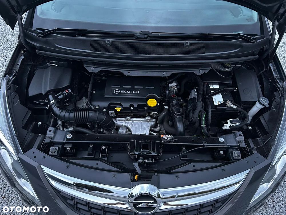 Opel Zafira 1.4 Turbo (ecoFLEX) Start/Stop Active - 40
