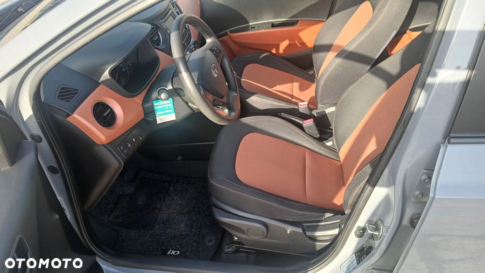 Hyundai i10 1.0 Black Line - 10