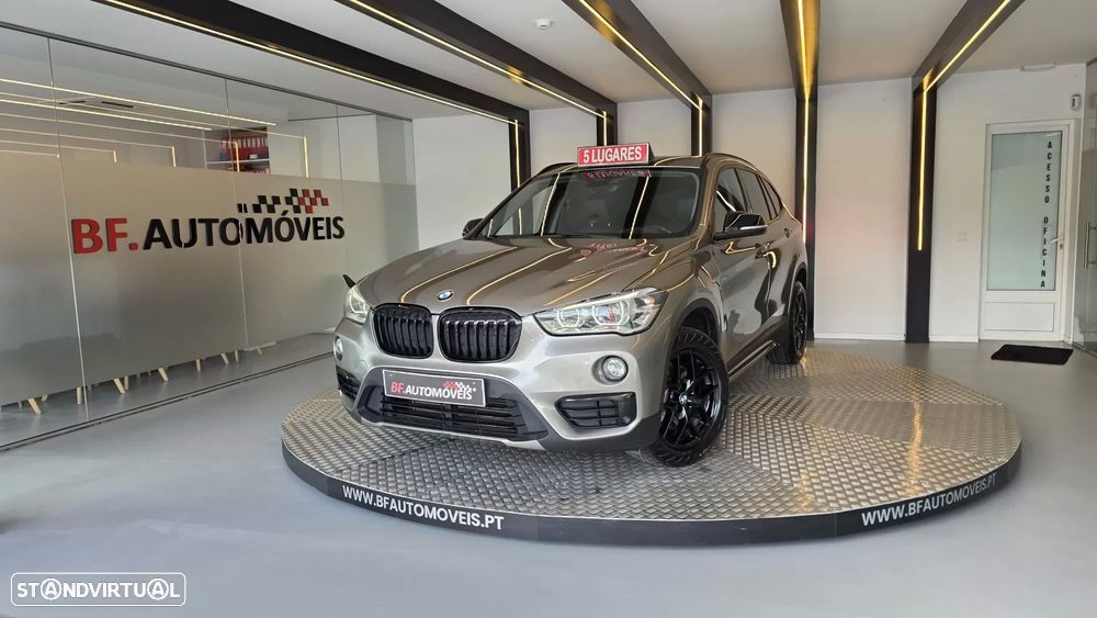 BMW X1 18 d sDrive Auto Line Sport - 12