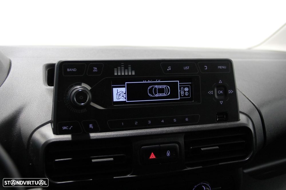 Peugeot 1.6 BlueHDi L1 Pro - 17