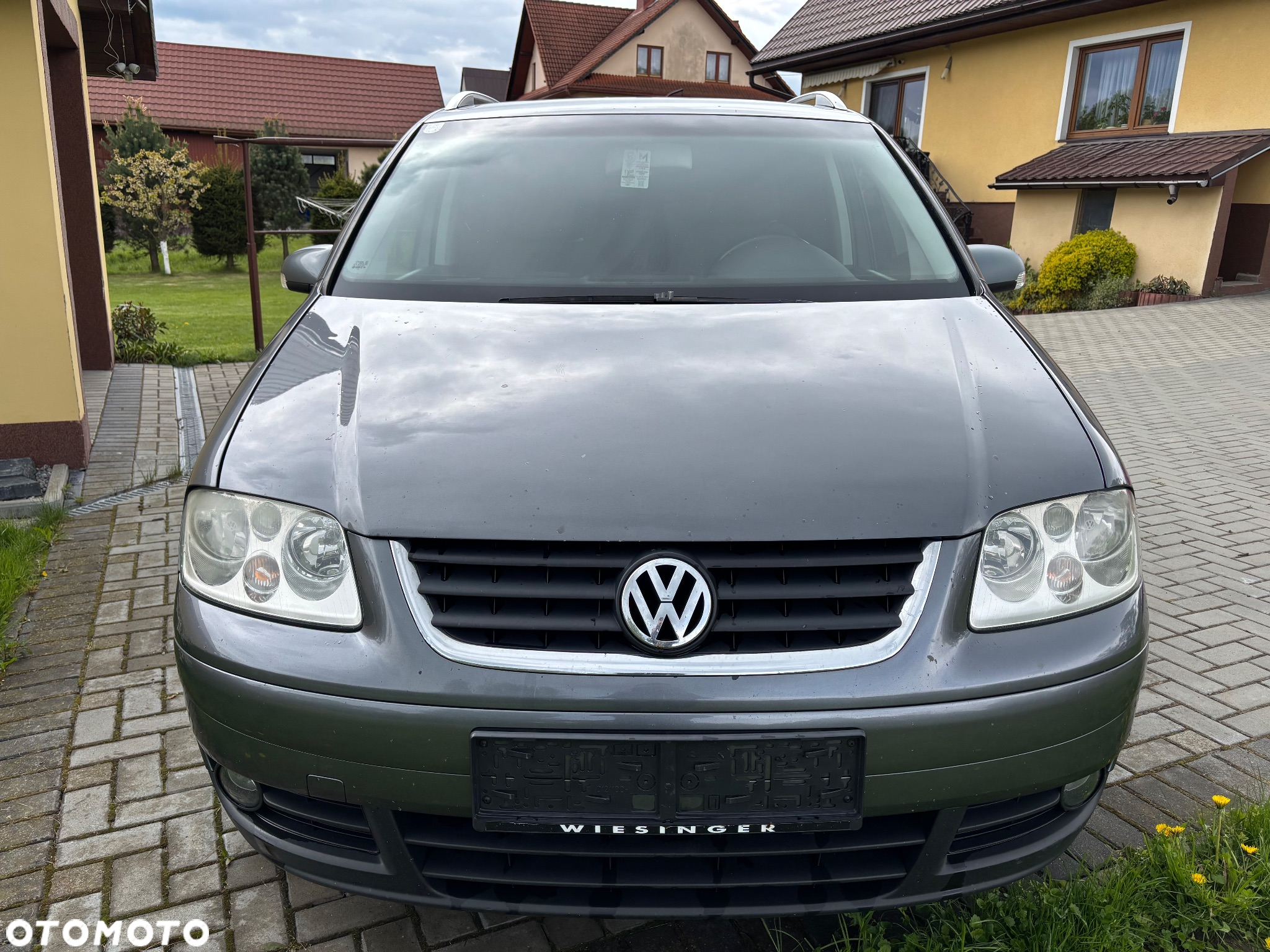 Volkswagen Touran 1.9 TDI - 2