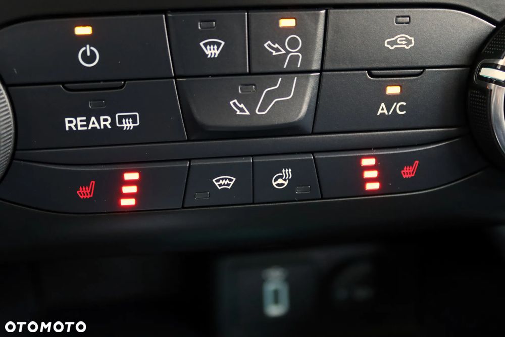 Ford Focus 1.5 EcoBlue STart-Stopp-System ACTIVE - 31