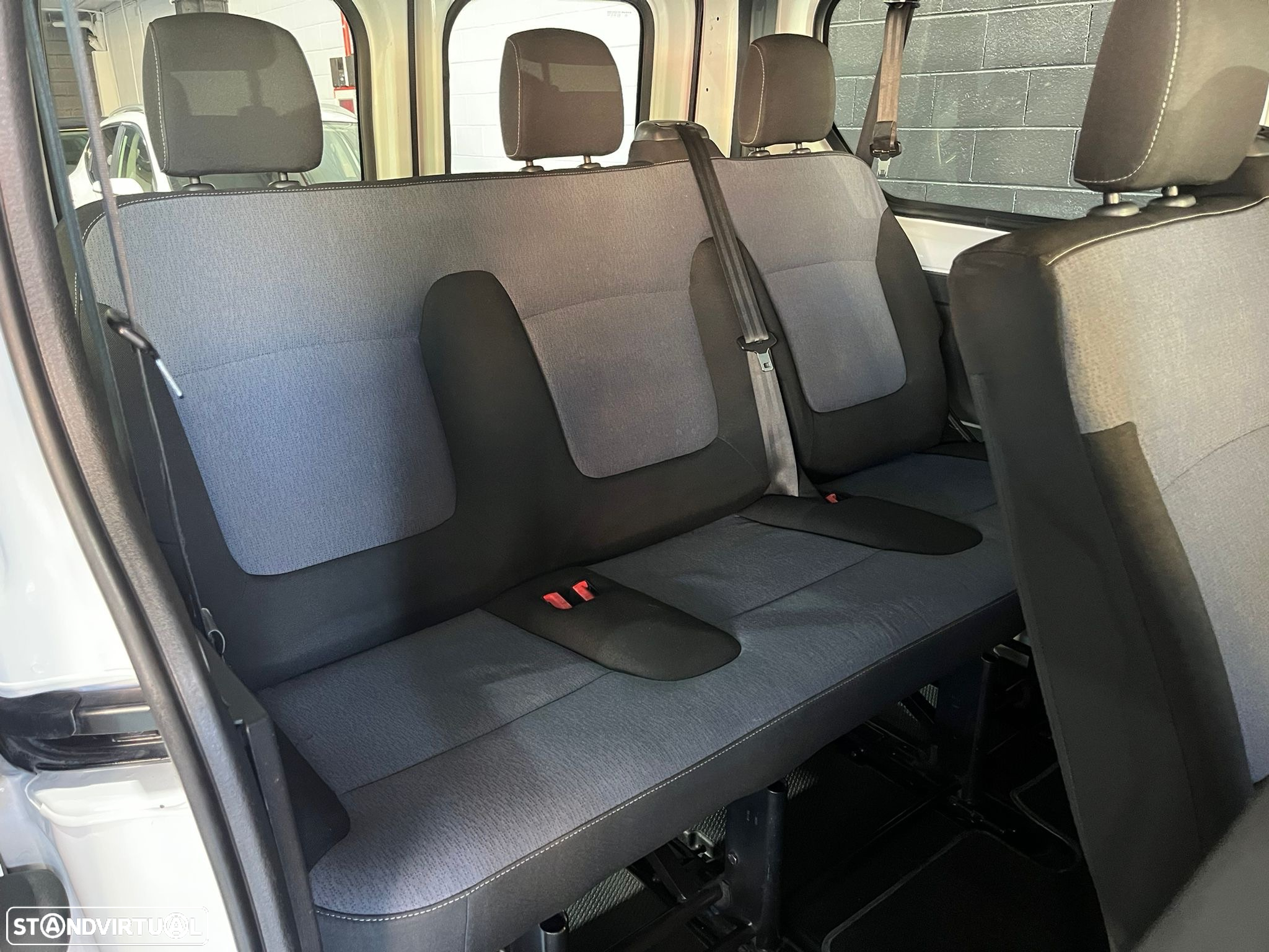 Opel Vivaro 1.6 CDTi L2H1 2.9T Sport 9L S/S - 12