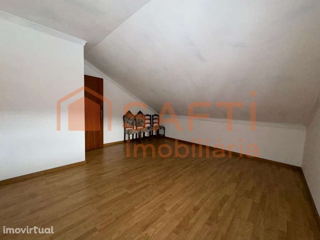Apartamento T2, em pleno centro da Vila de Melgaço - Grande imagem: 4/7