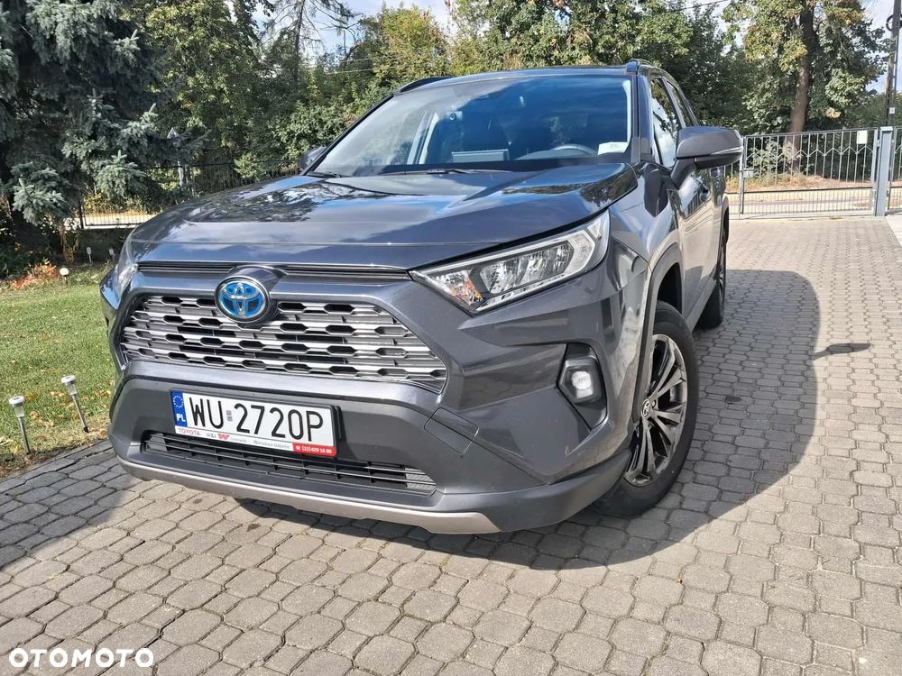 Toyota RAV4 - 1