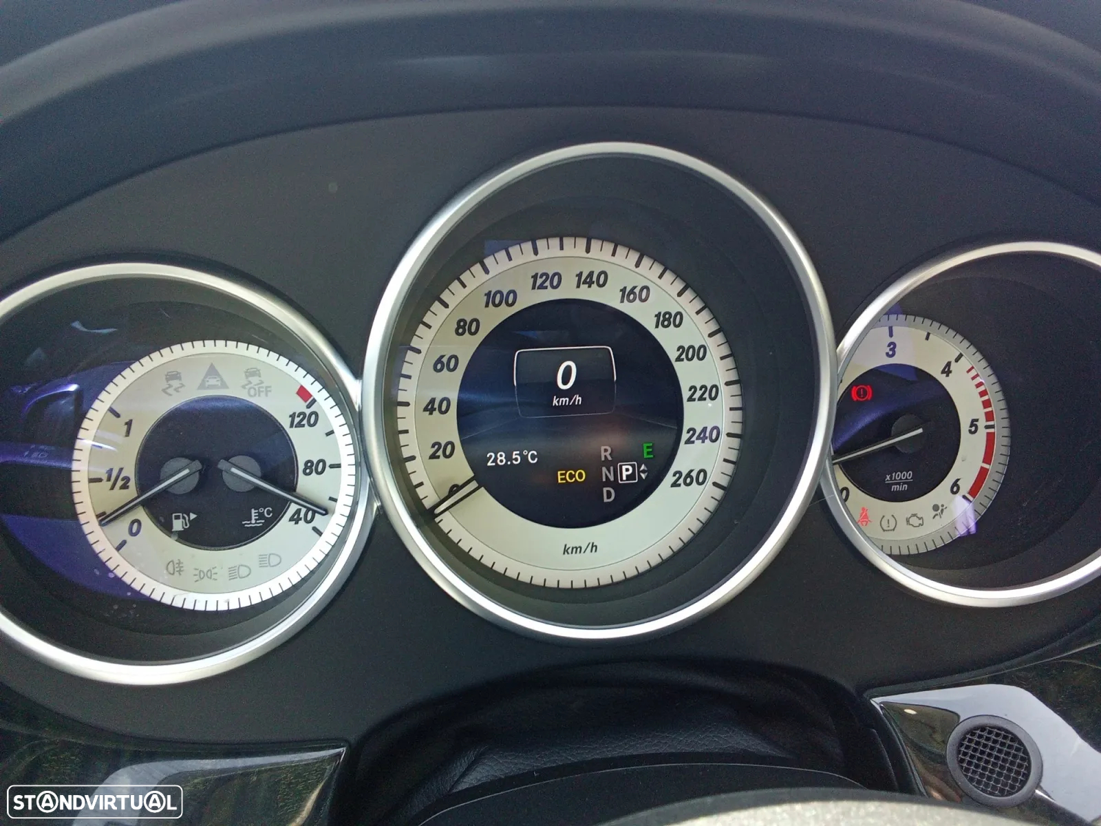 Mercedes-Benz CLS 350 BlueTEC - 13