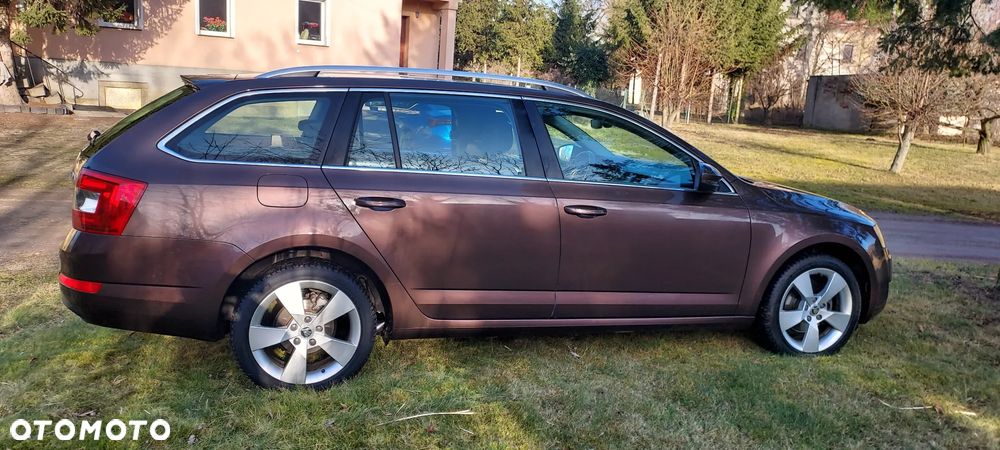 Skoda Octavia 2.0 TDI Style - 13
