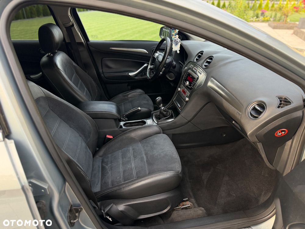Ford Mondeo 2.0 TDCi Titanium S - 9