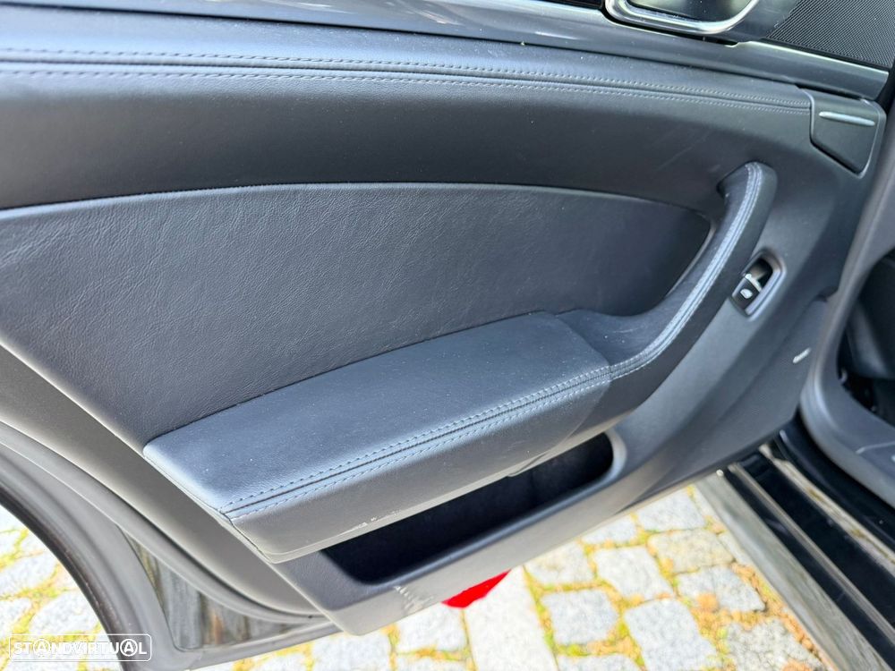 Porsche Panamera S E-Hybrid - 24