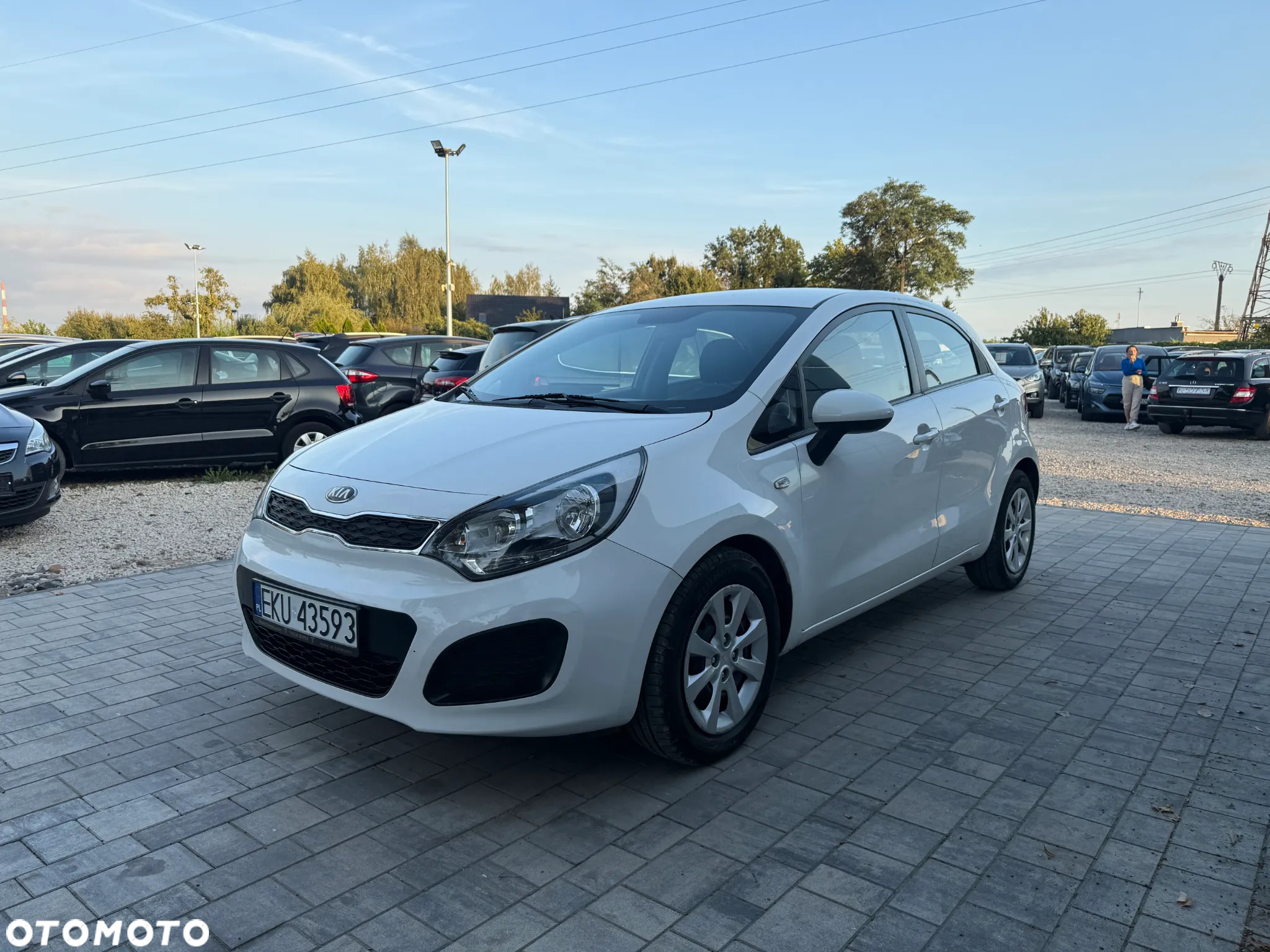 Kia Rio 1.2 Business Line - 12