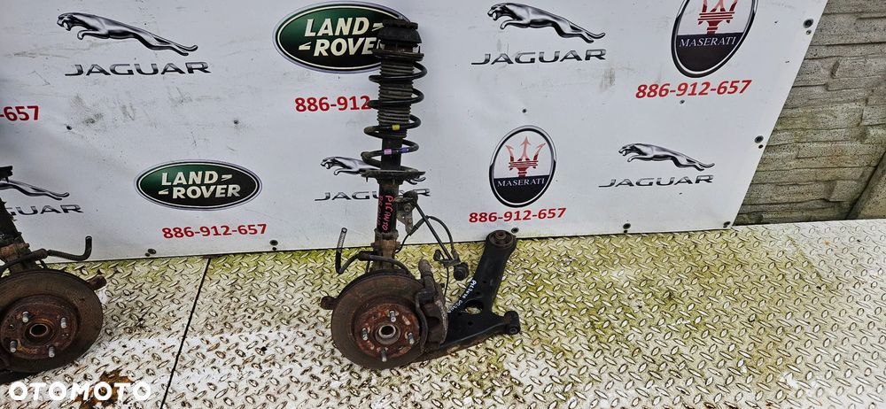 Kia Picanto 2 II 2011-  1.0 Kompletna zwrotnica przednia prawa Zwrotnica przód prawy Zawieszenie przednie prawe Wahacz Amortyzator - 1