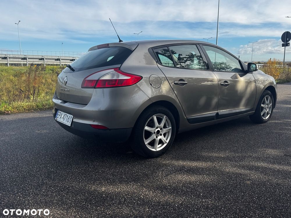 Renault Megane 1.6 16V Authentique Euro5 - 6