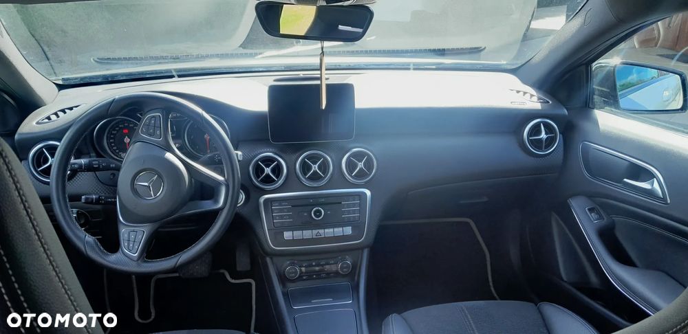 Mercedes-Benz Klasa A 200 d 7G-DCT - 8