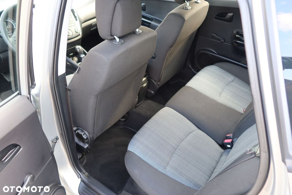 Kia Ceed Cee'd 1.4 L - 9