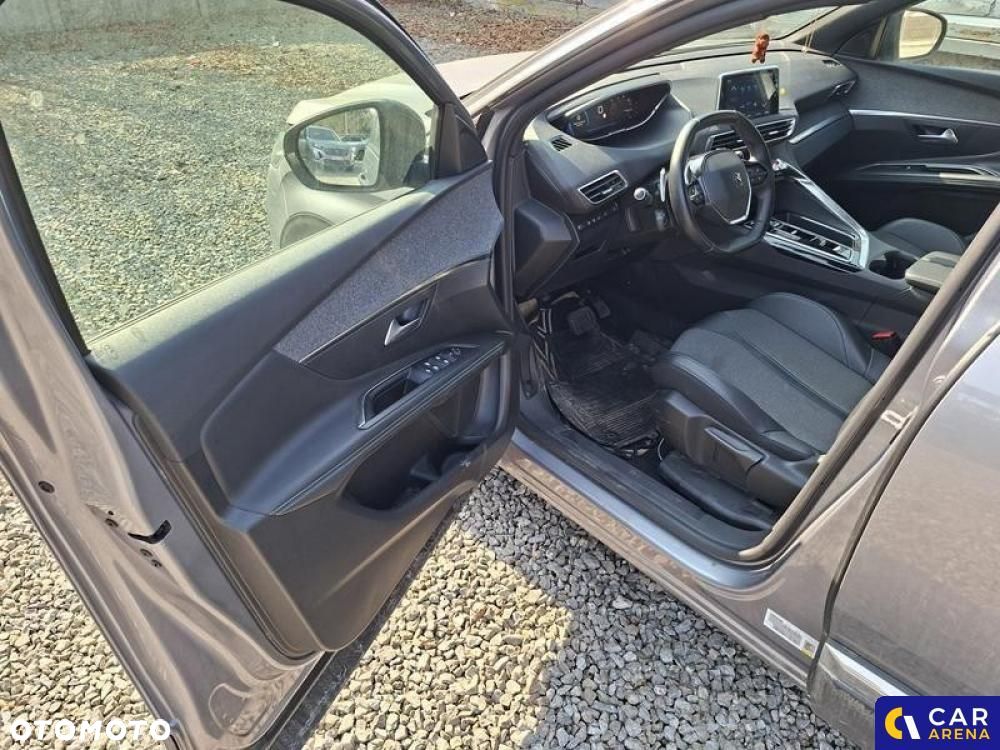 Peugeot 3008 - 16