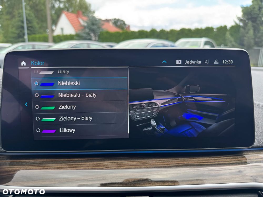 BMW Seria 5 530e Luxury Line - 29