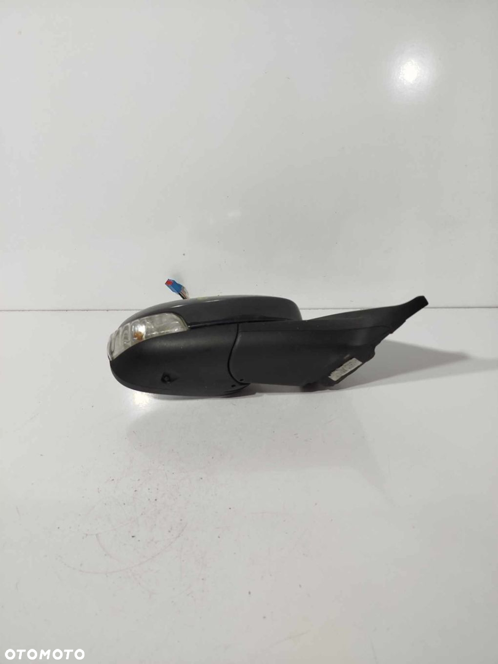 LUSTERKO PRAWE PRZÓD VOLVO S40 II V50 04-08 6 PIN - 2