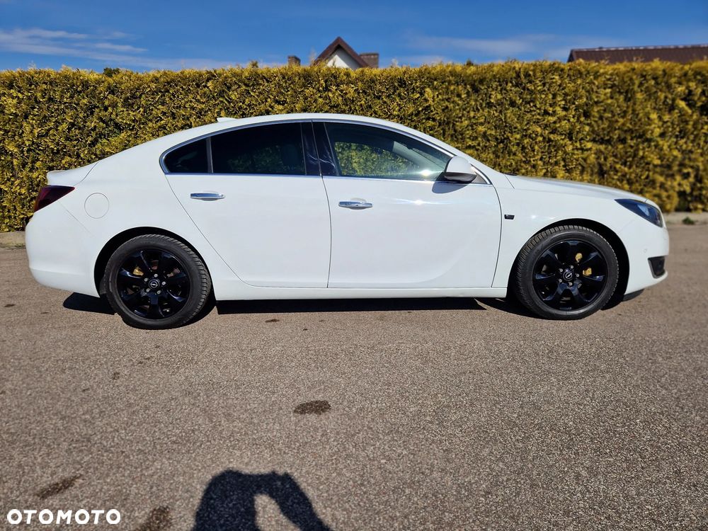 Opel Insignia - 10