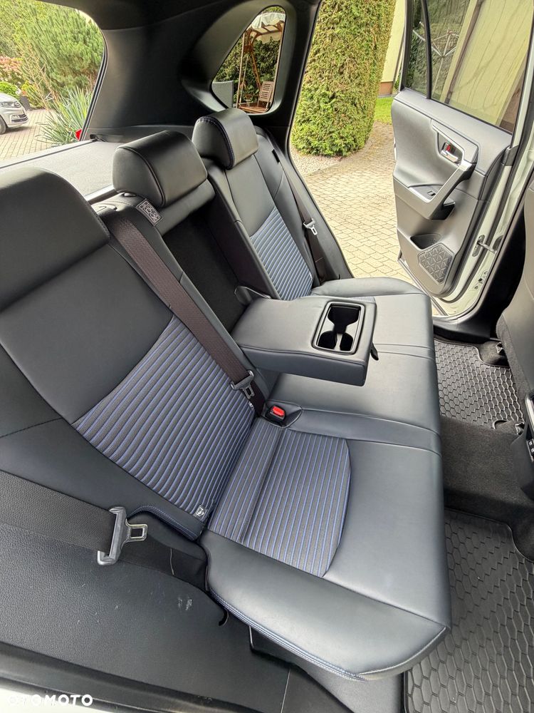 Toyota RAV4 2.5 Hybrid Selection 4x4 - 20