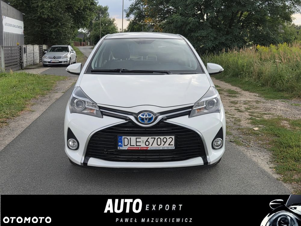 Toyota Yaris Hybrid 100 Dynamic EU6 - 1