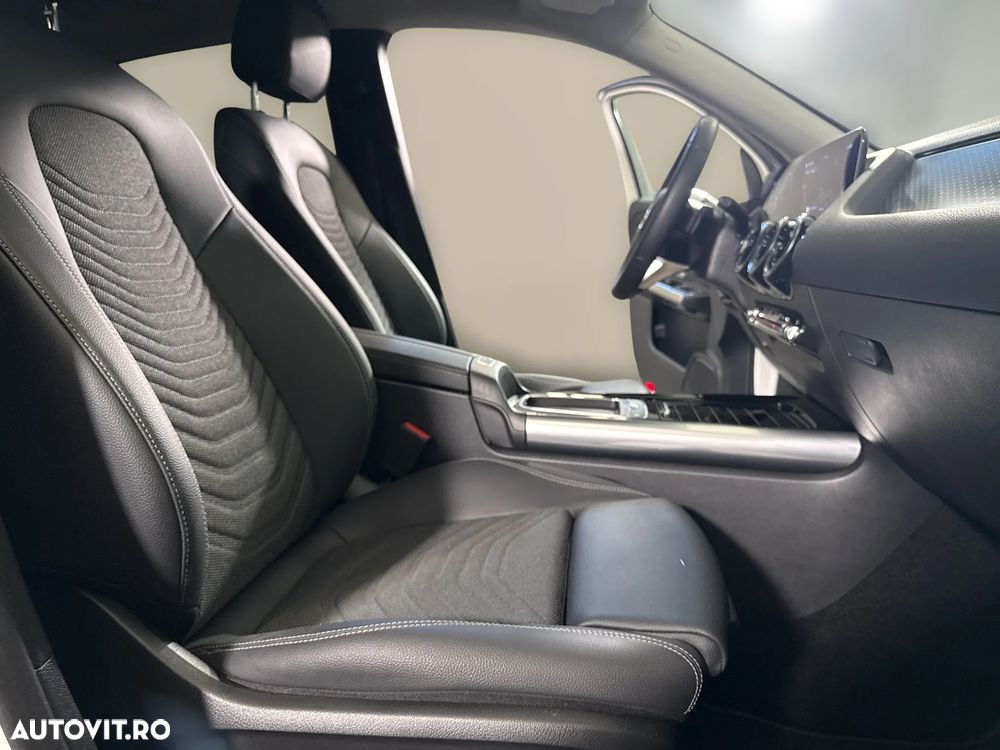 Mercedes-Benz GLA 200 d 4MATIC Aut. - 13