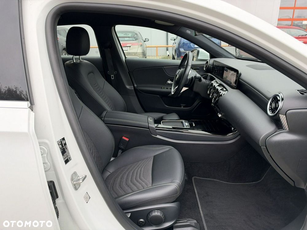 Mercedes-Benz Klasa A 200 d 8G-DCT - 20