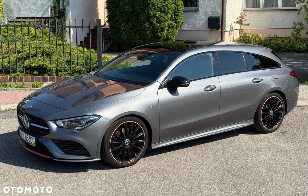 Mercedes-Benz CLA 200 7G-DCT - 1
