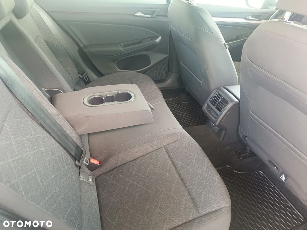 Volkswagen Golf 2.0 TDI Life - 32