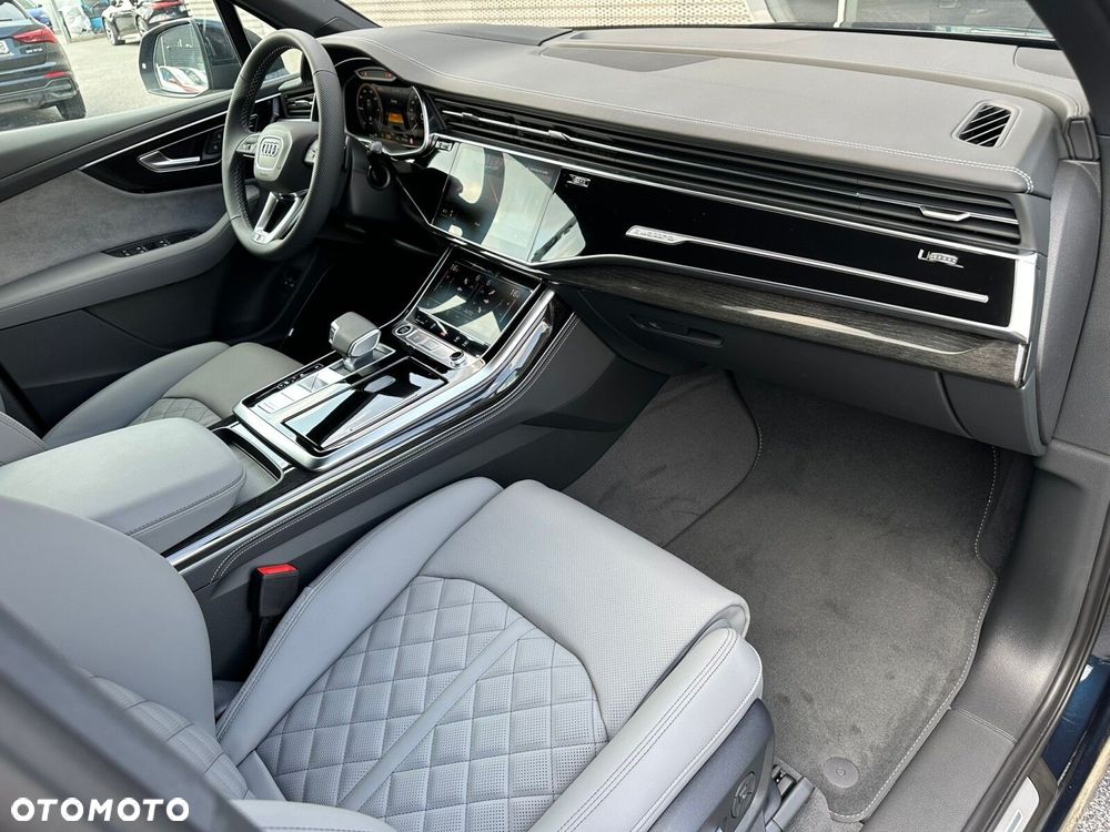 Audi Q7 - 31