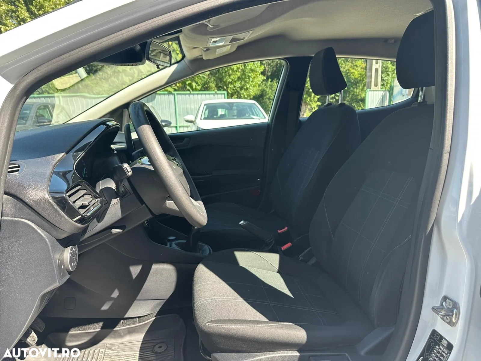 Ford Fiesta - 11