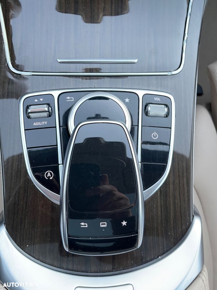 Mercedes-Benz C 250 BlueTec - 21