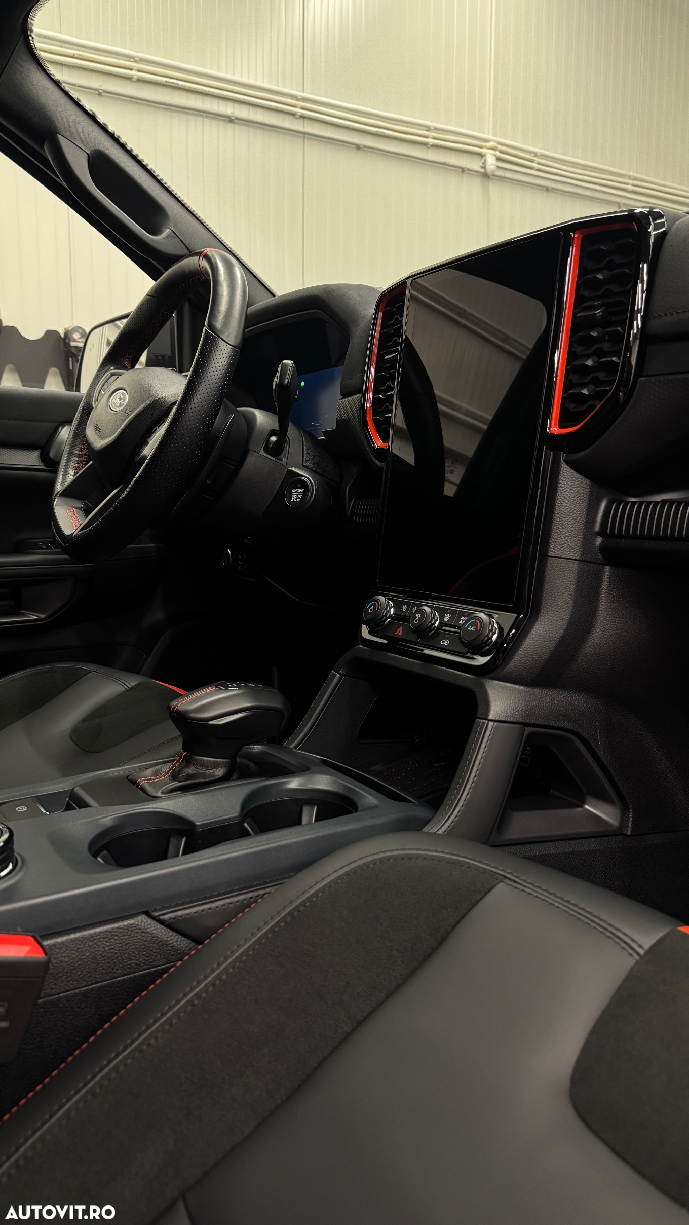 Ford Raptor - 13