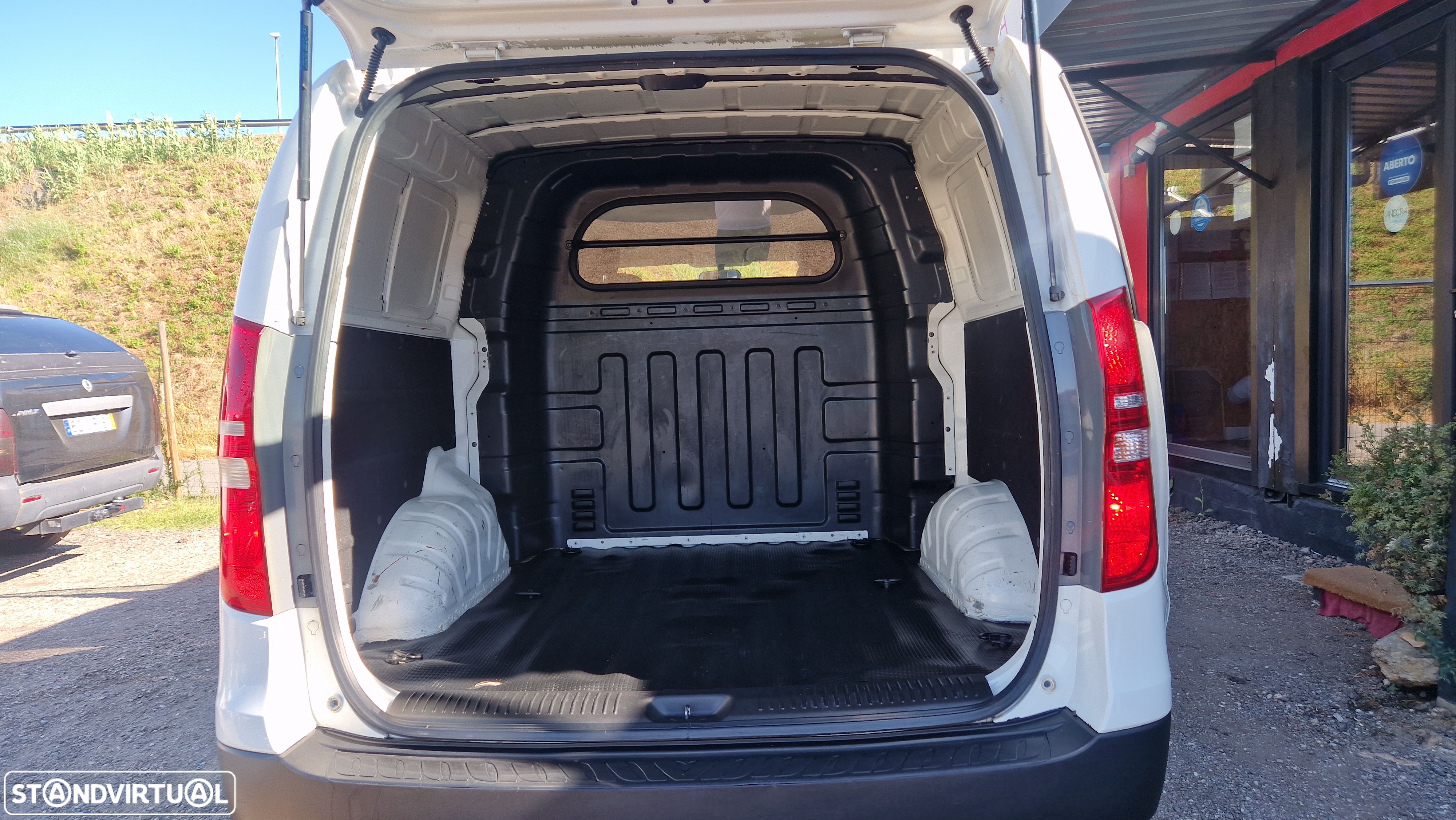 Hyundai H-1 Starex H1 2.5 CRDi - 19