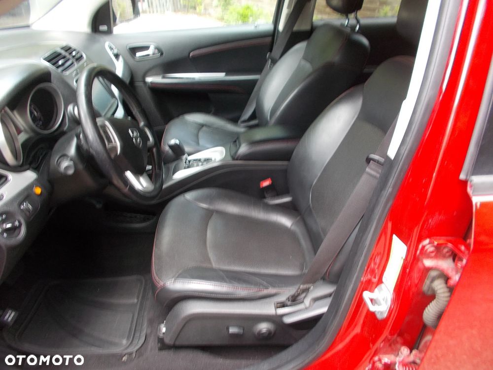 Dodge Journey - 12