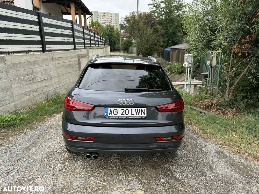 Audi Q3 2.0 35 TDI S tronic quattro S Line - 2