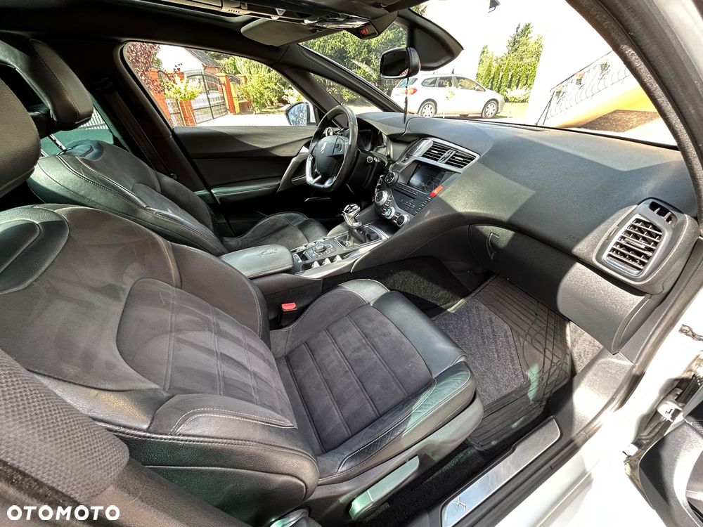 Citroën DS5 2.0 HDi Chic - 9