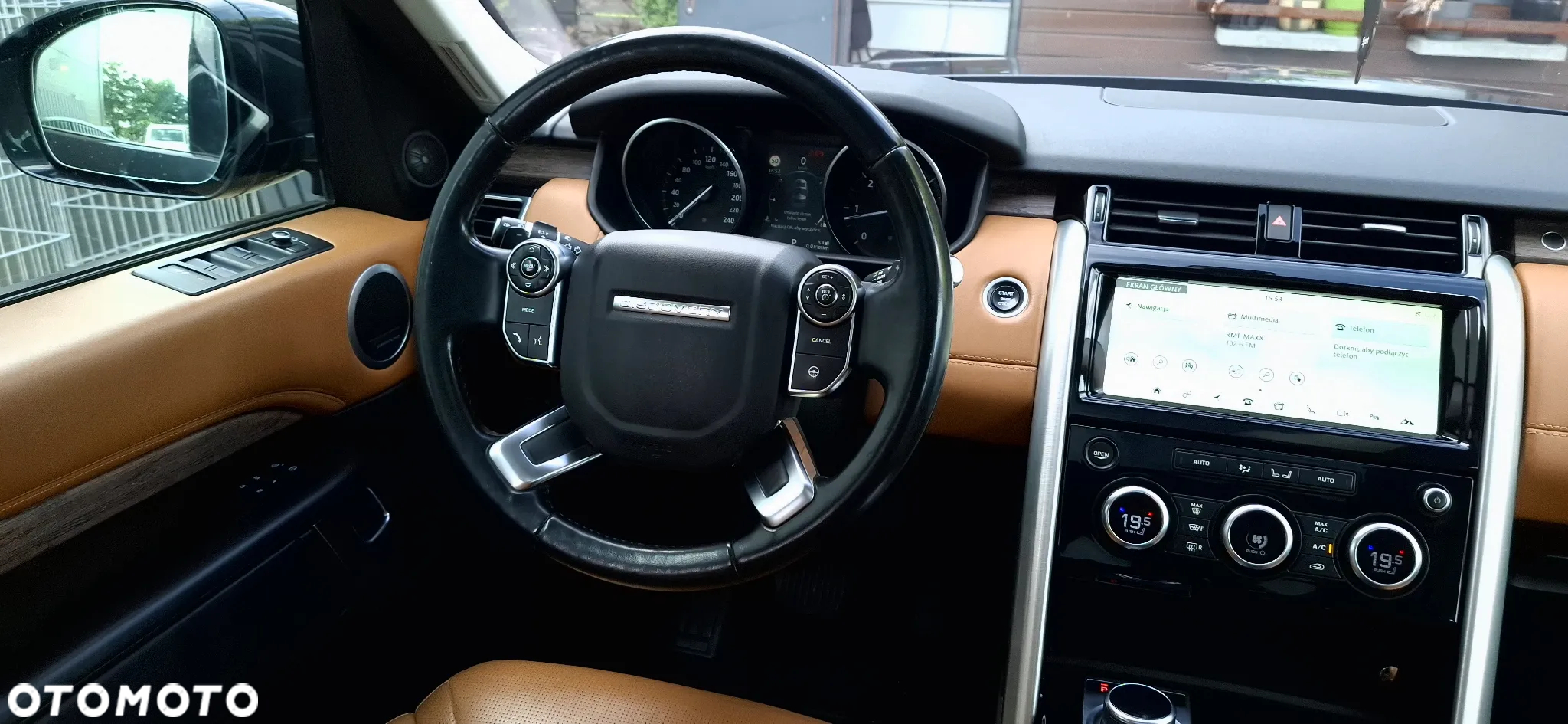 Land Rover Discovery 3.0 TD6 HSE Luxury - 17