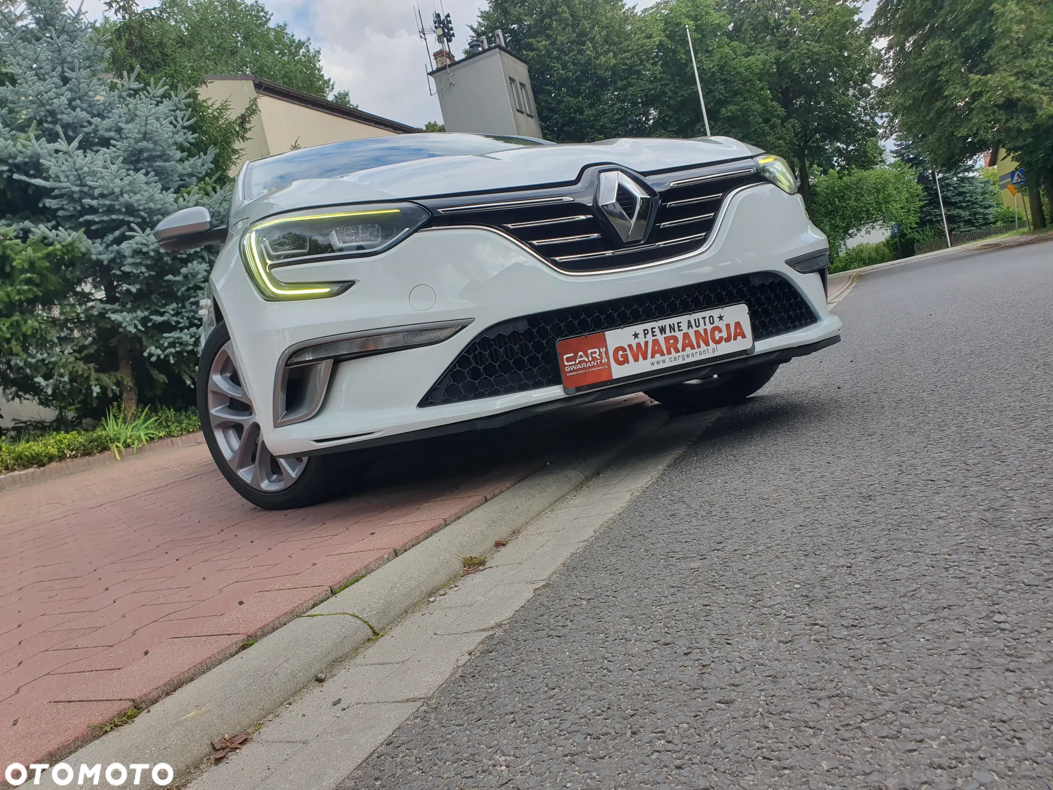Renault Megane ENERGY TCe 165 EDC GT LINE - 3