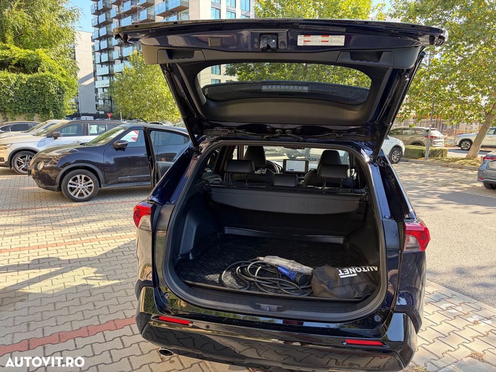 Suzuki Across 2.5 CVT PHEV Luxus - 9