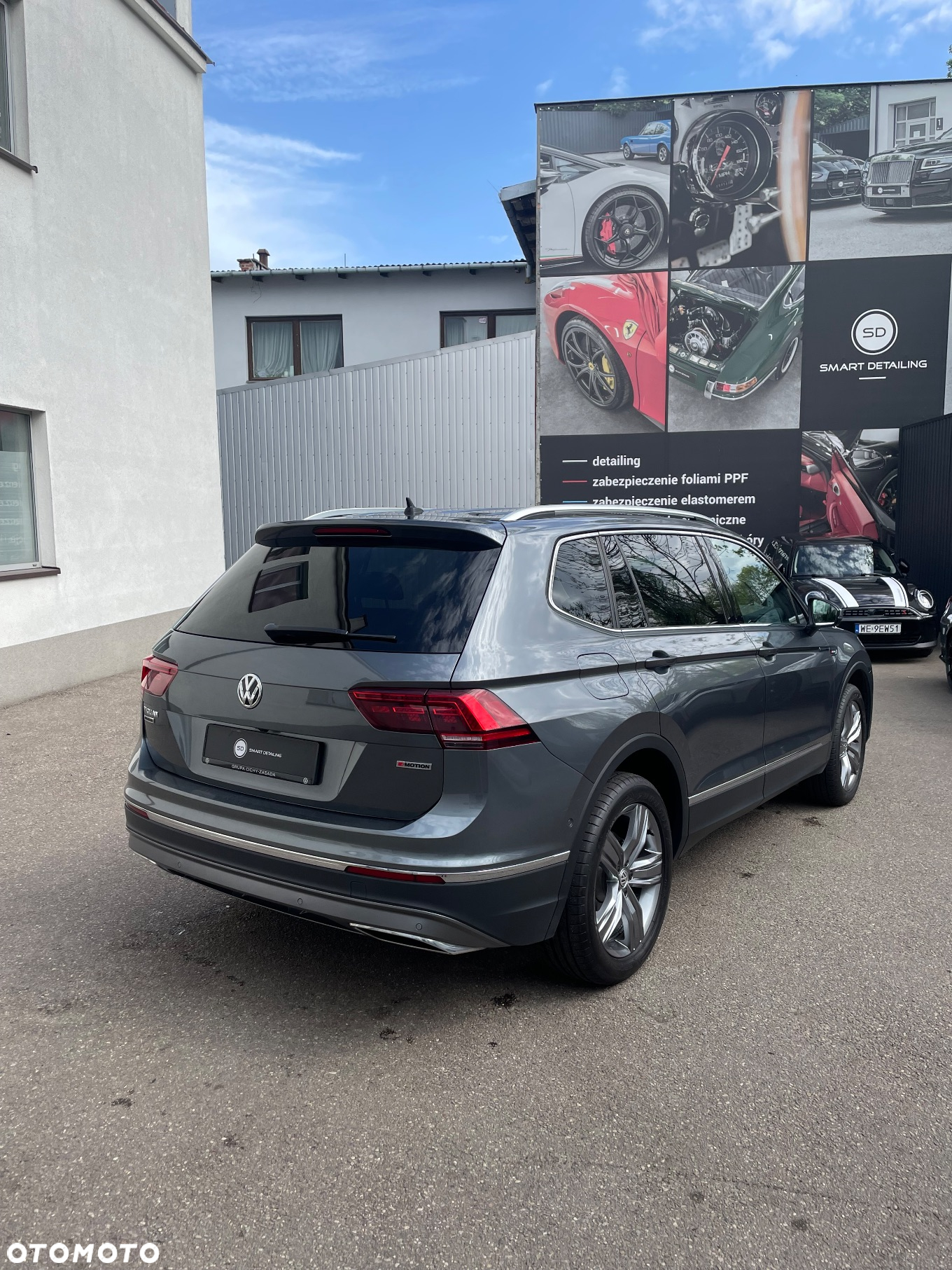 Volkswagen Tiguan Allspace 2.0 TSI 4Mot Highline DSG - 8